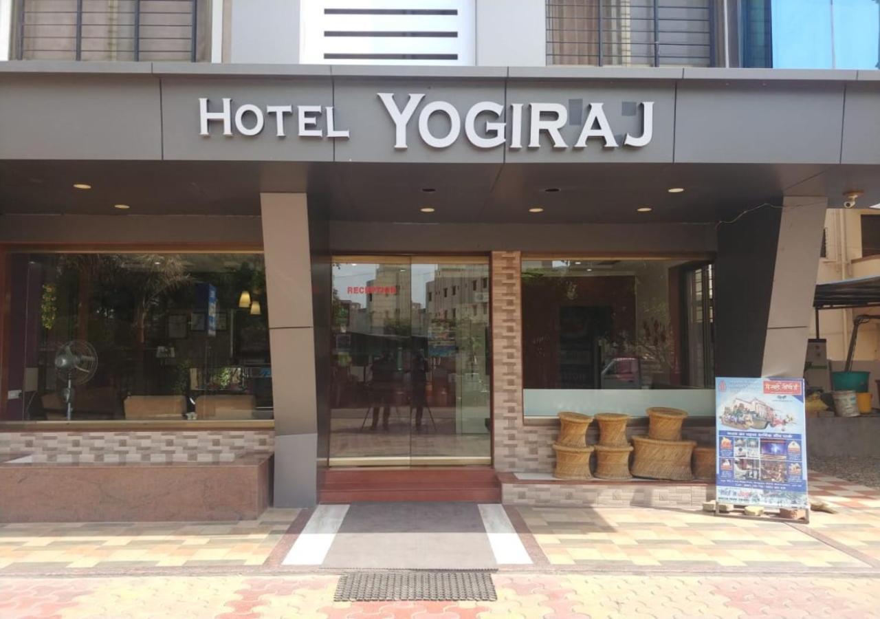 Hotel Yogiraj Shirdi Εξωτερικό φωτογραφία